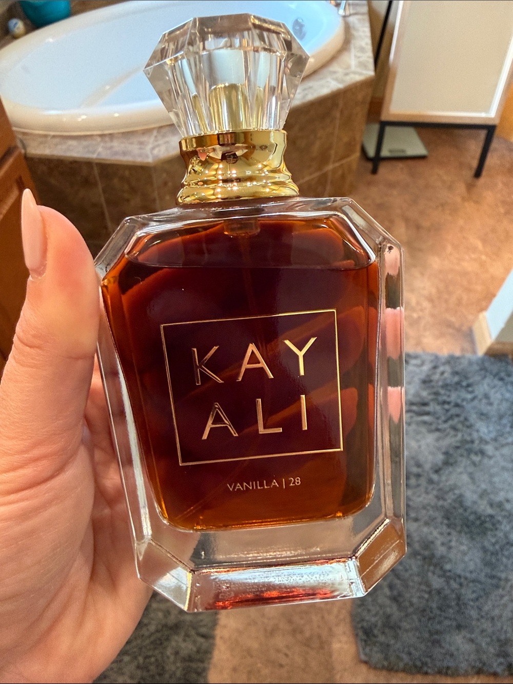 Kayali Vanilla 28 - Picture 2 of 2